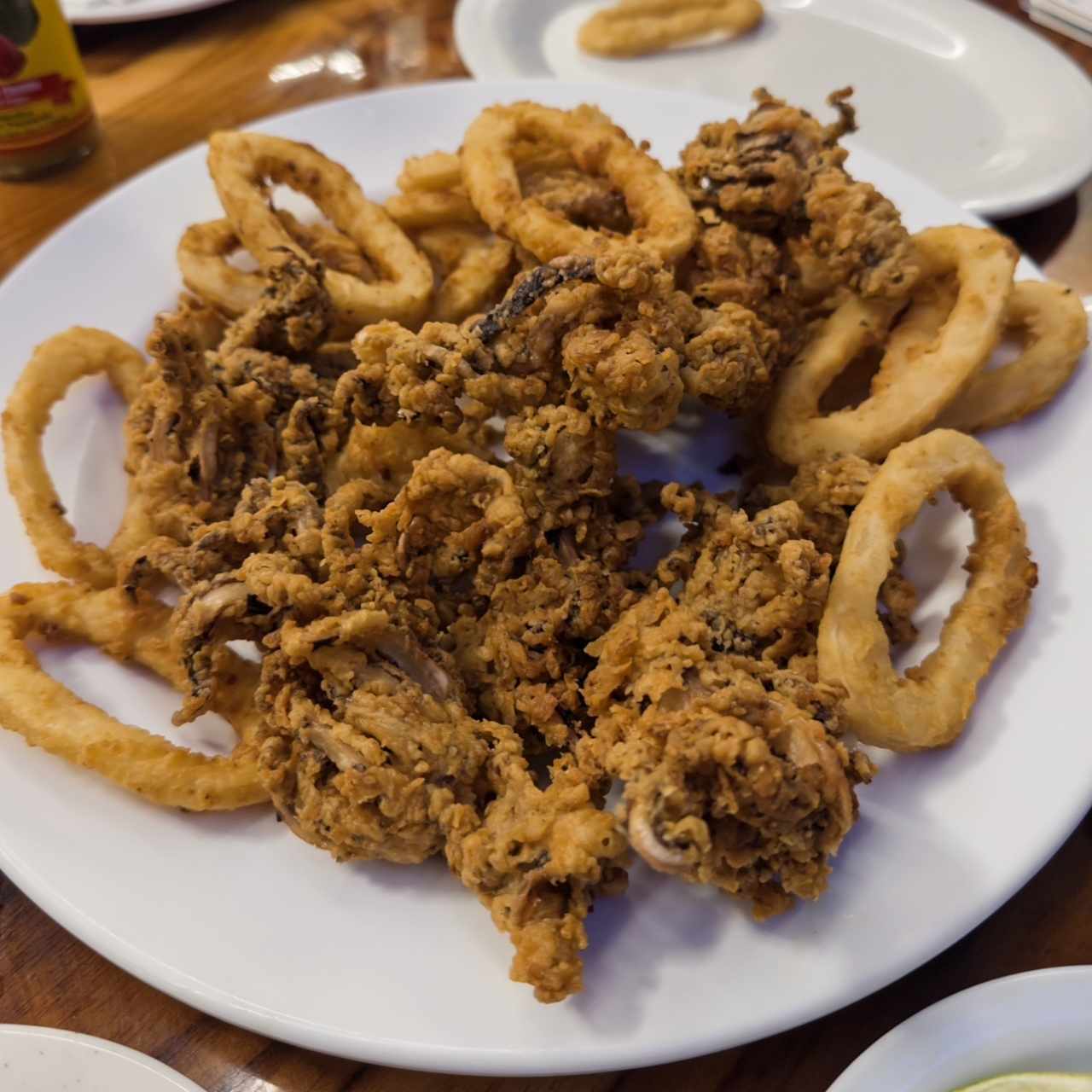 Aros y Arañitas ( Calamares Apanados)