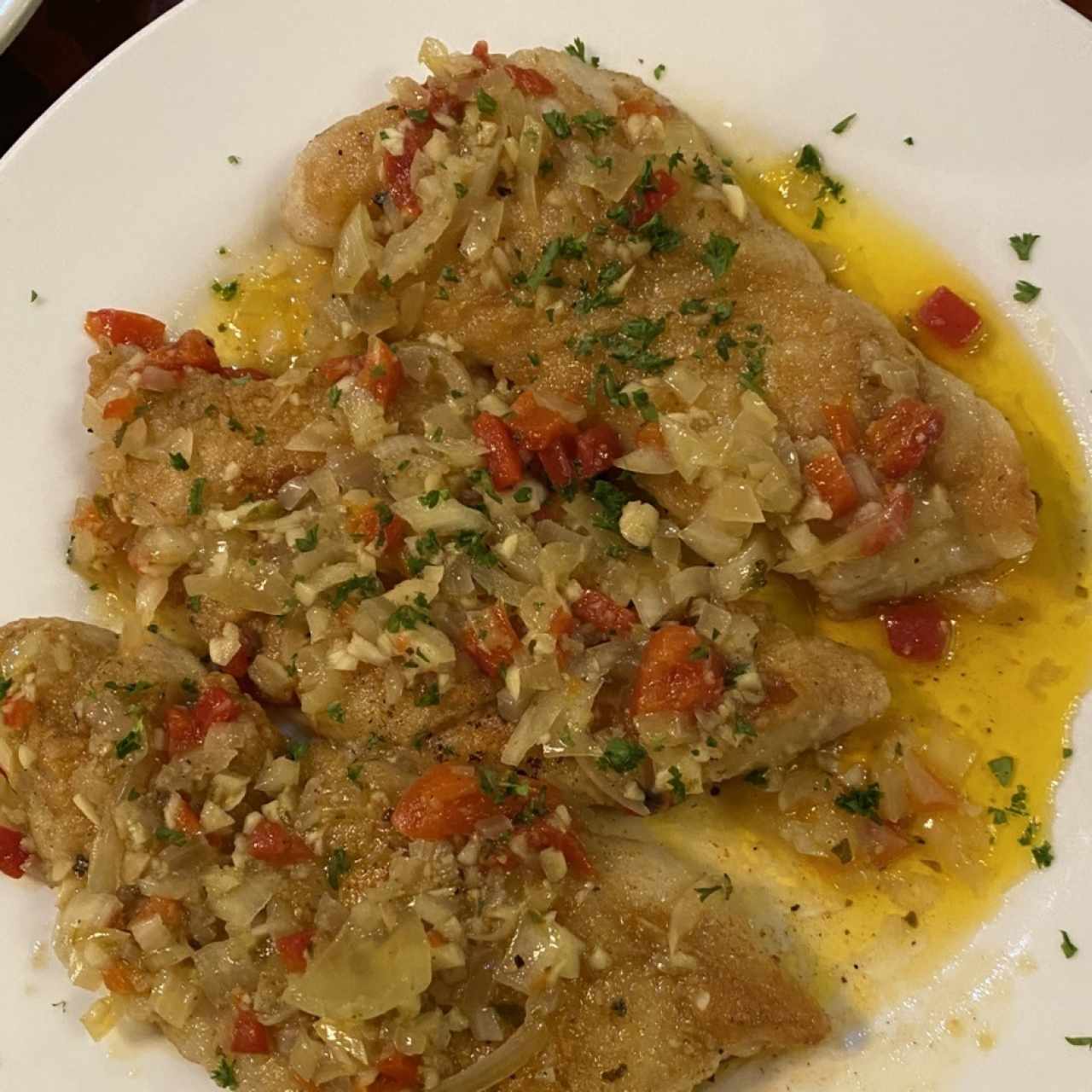 Filete de Corvina al Ajillo