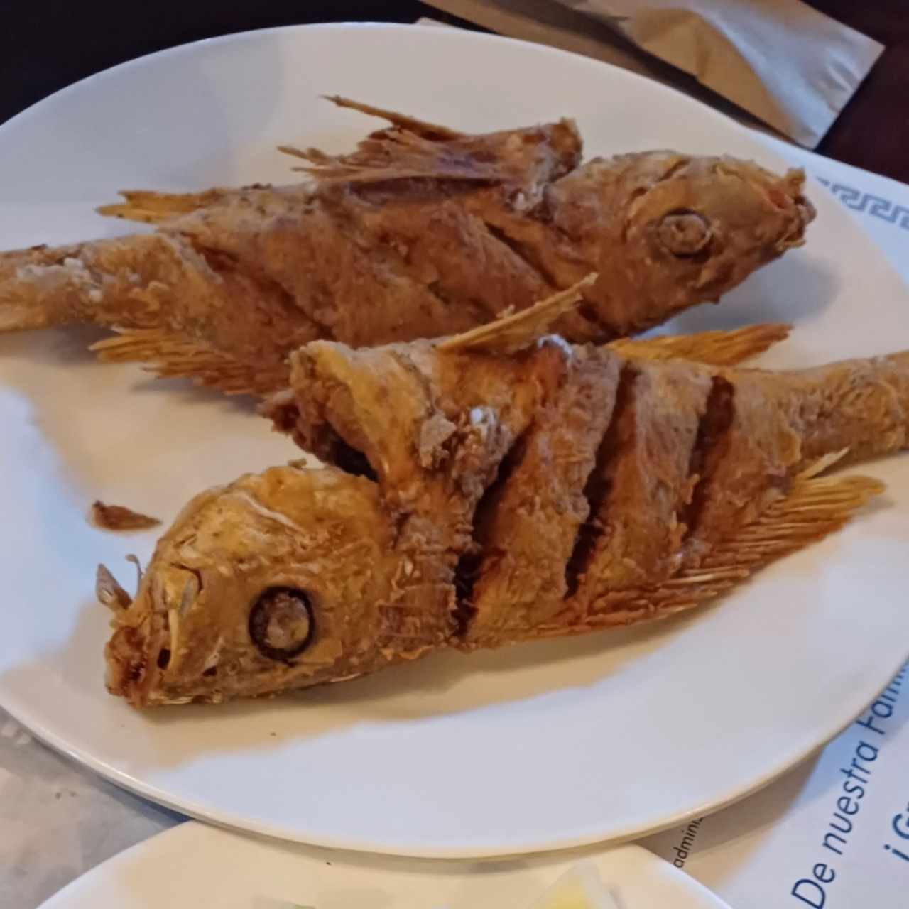 Mariscos - Pargo Entero Frito