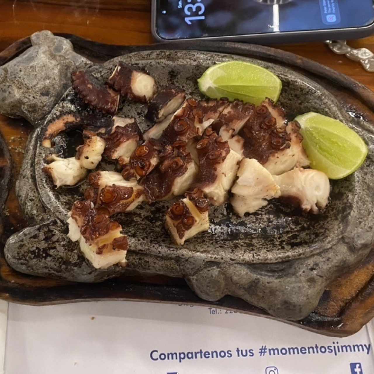 Mariscos - Pulpo al Carbón