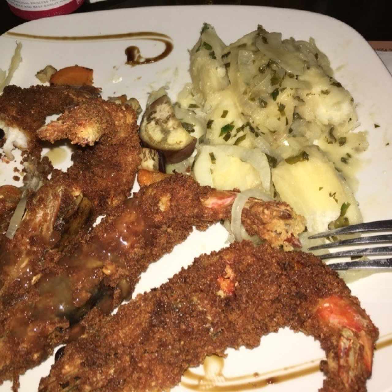 longostinos apanados con salsa de piña