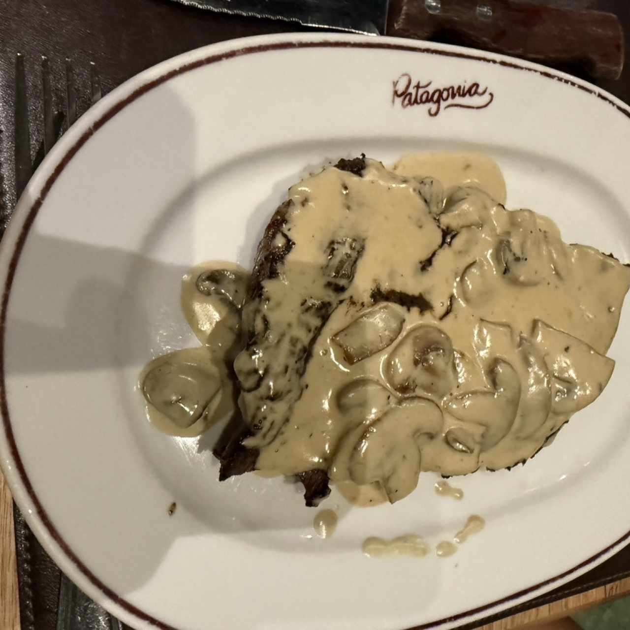 Corte Mariposa con Salsa de Hongos