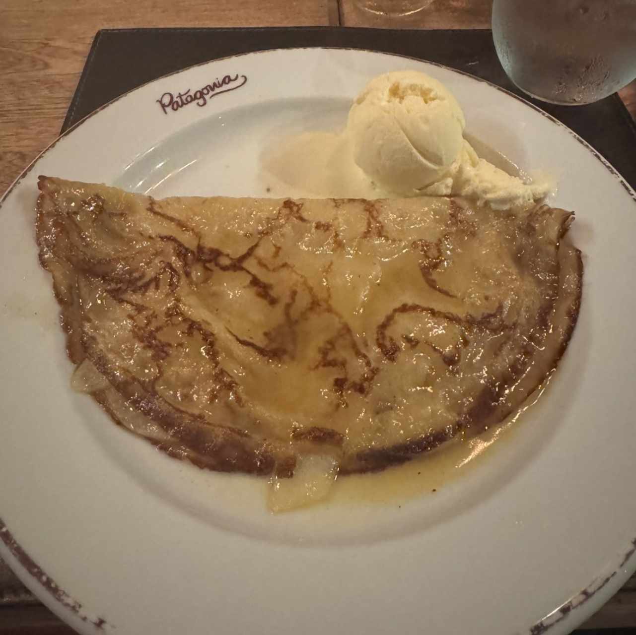 Crepe con Manzana al Ron