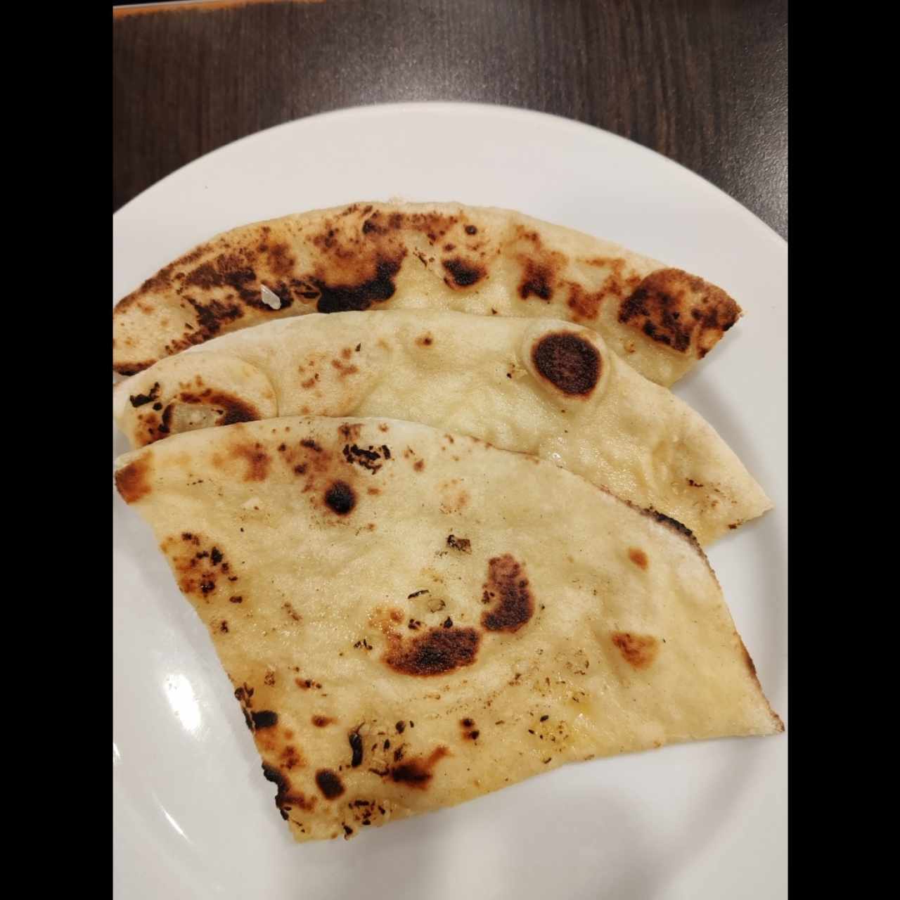 Naan de ajo