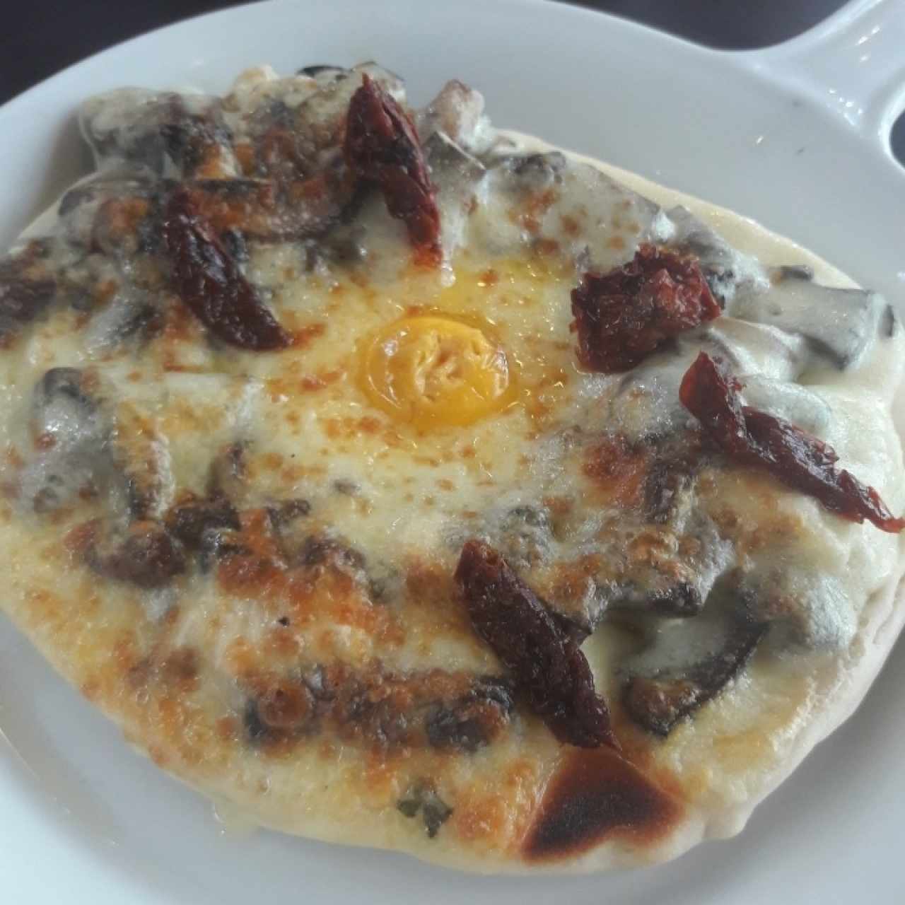Pita de champiñones con huevo