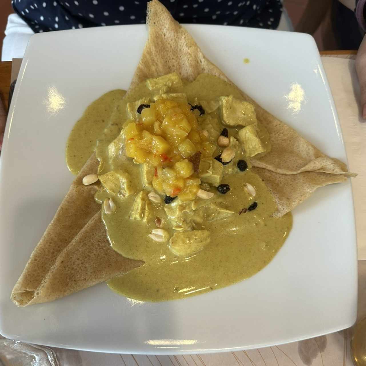 Pollo al Curry Estilo Hindú