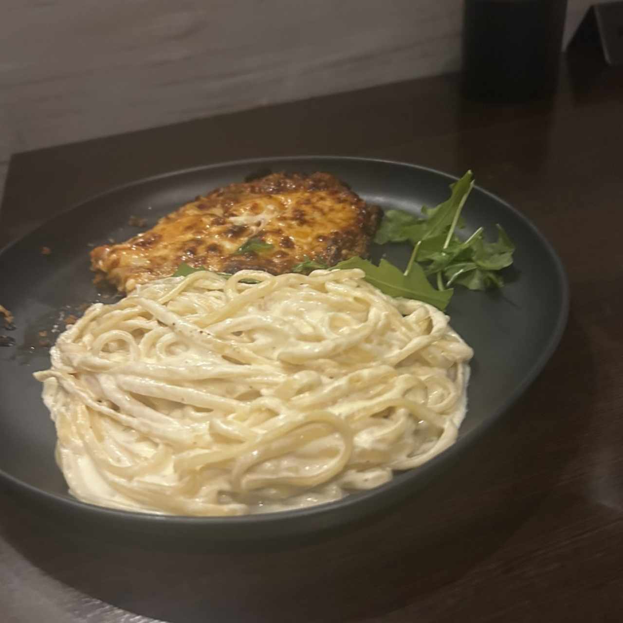 Milanesa devres con padta Alfredo 
