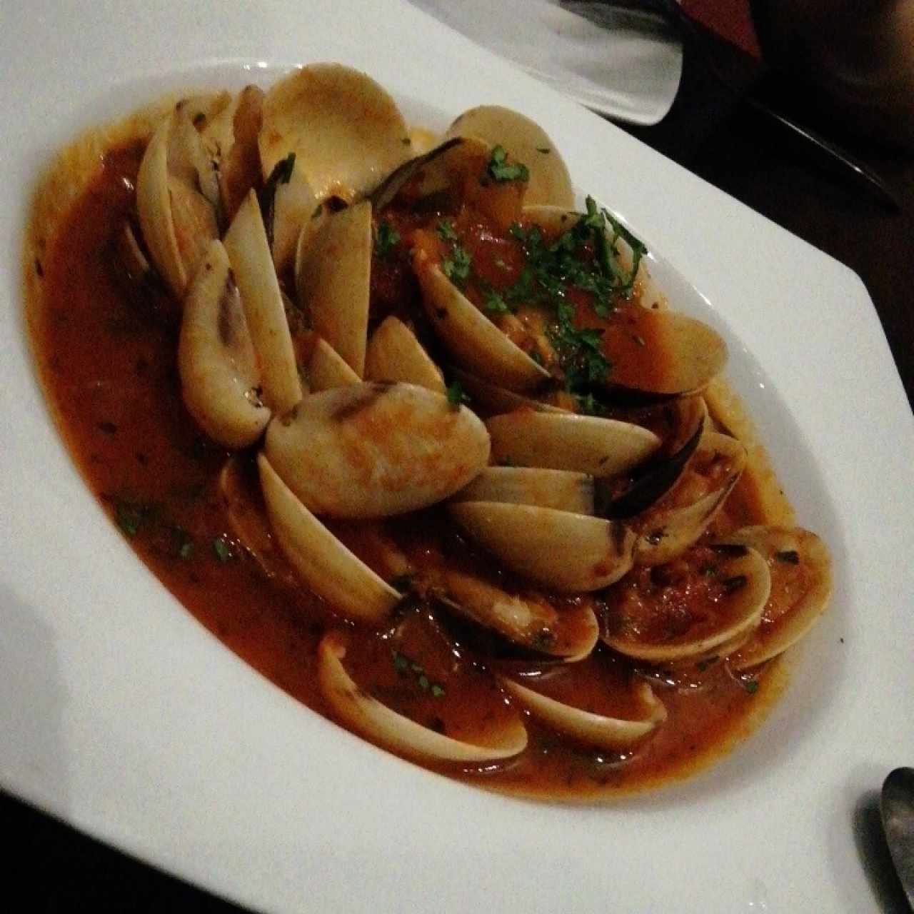 Almejas a la diavola