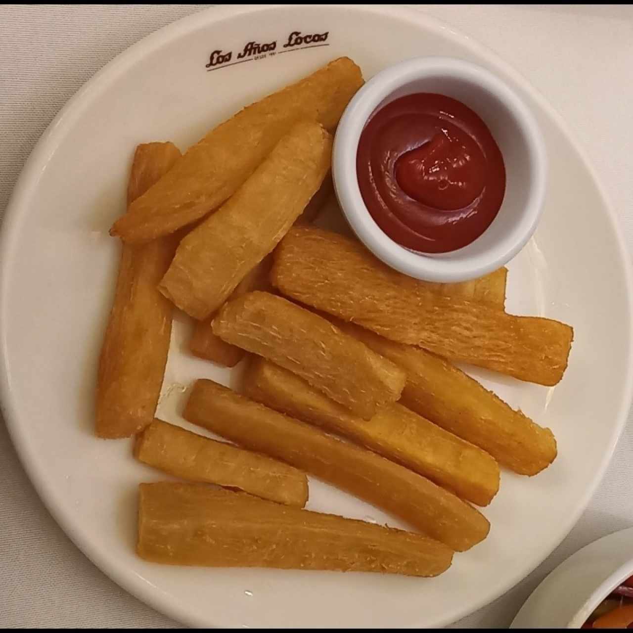 ACOMPAÑAMIENTOS - Yuca Frita
