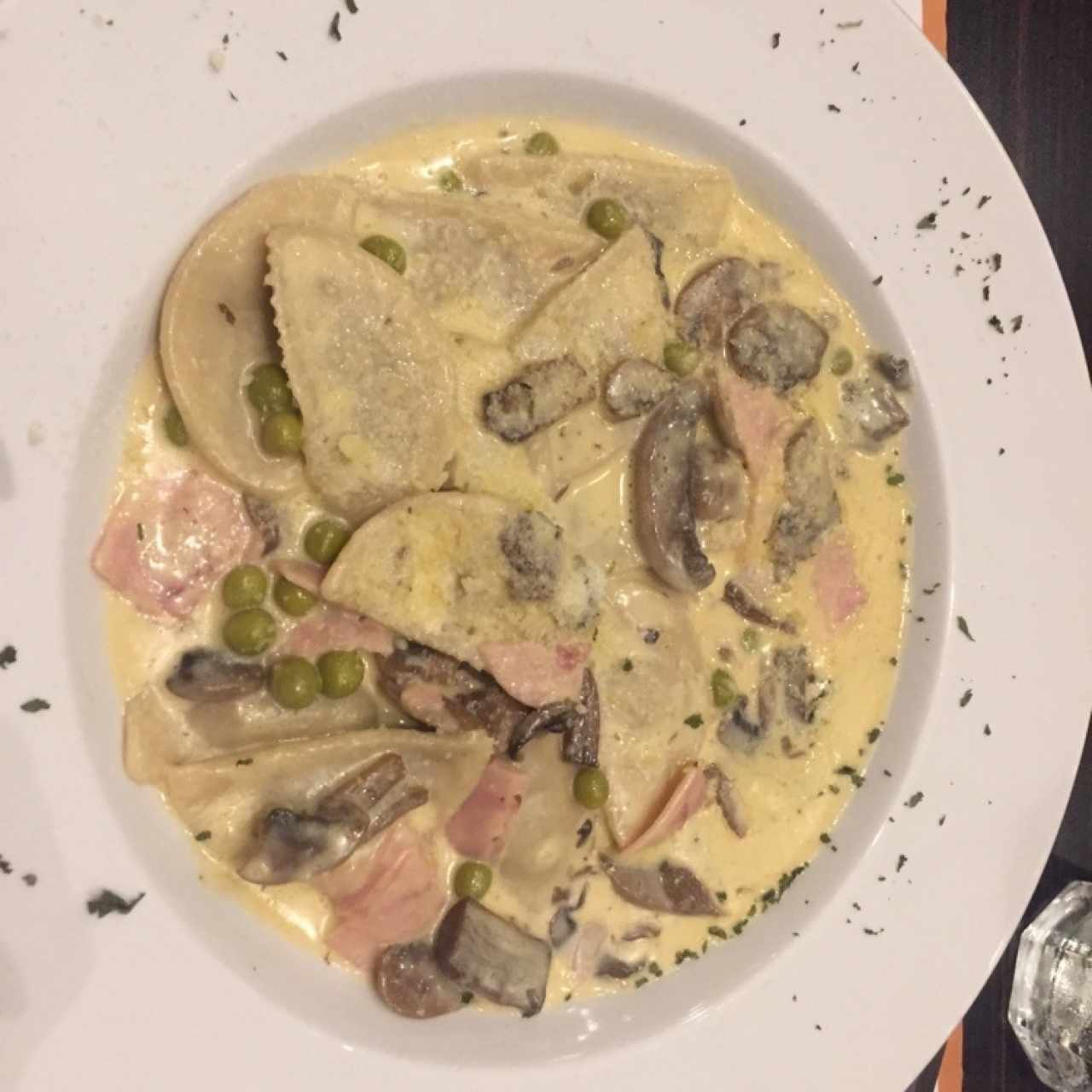 Pastas - Ravioloni alla Carbonara