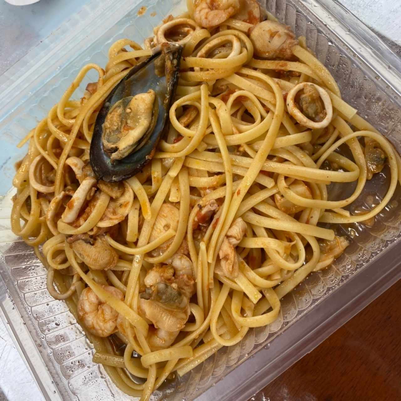 Linguini al Frutti di Mare