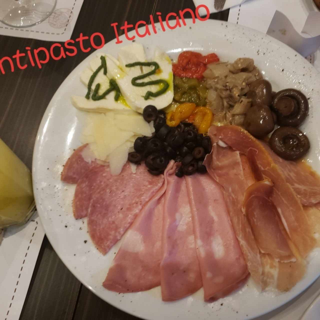 Entradas frías - Antipasto italiano