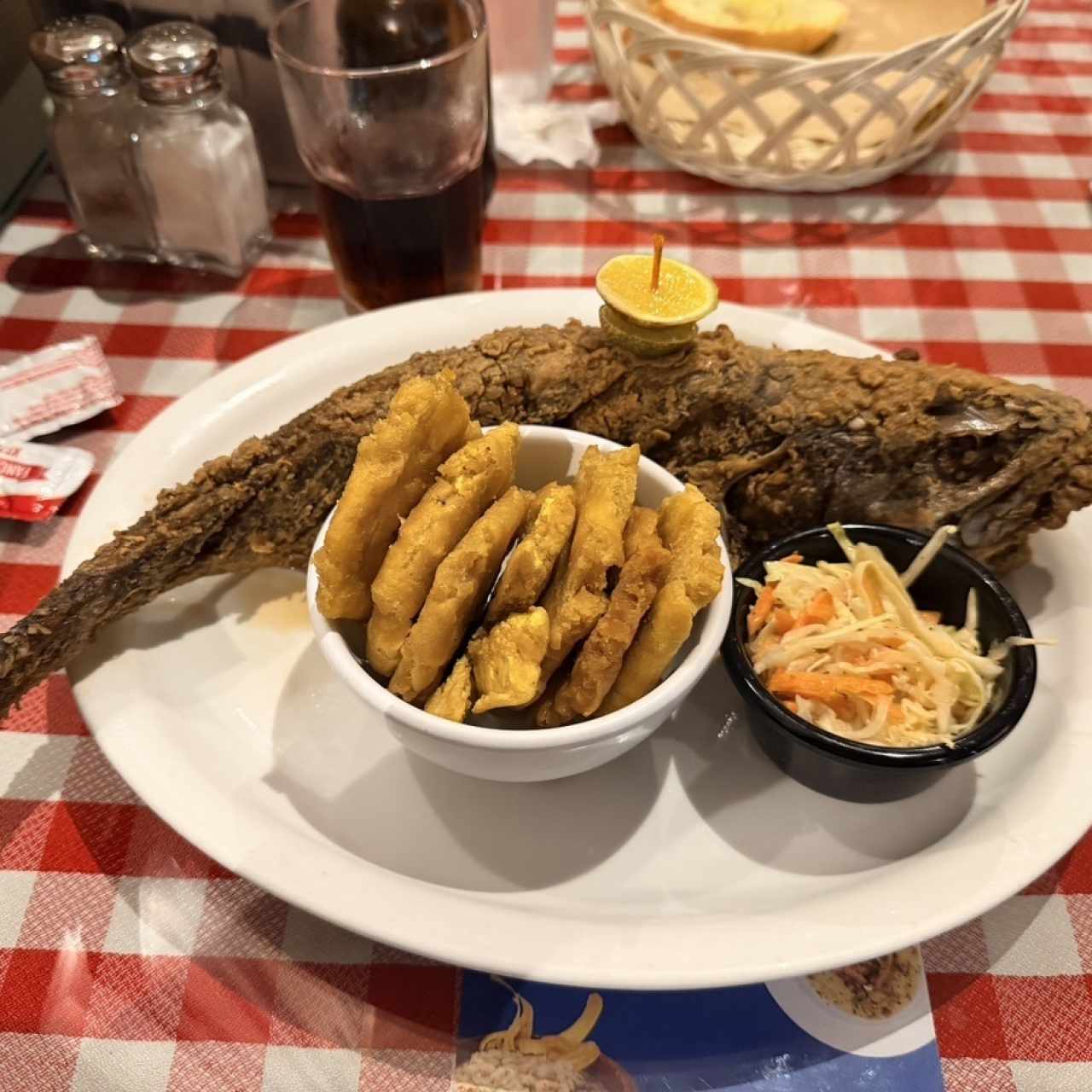Corvina frita entera 