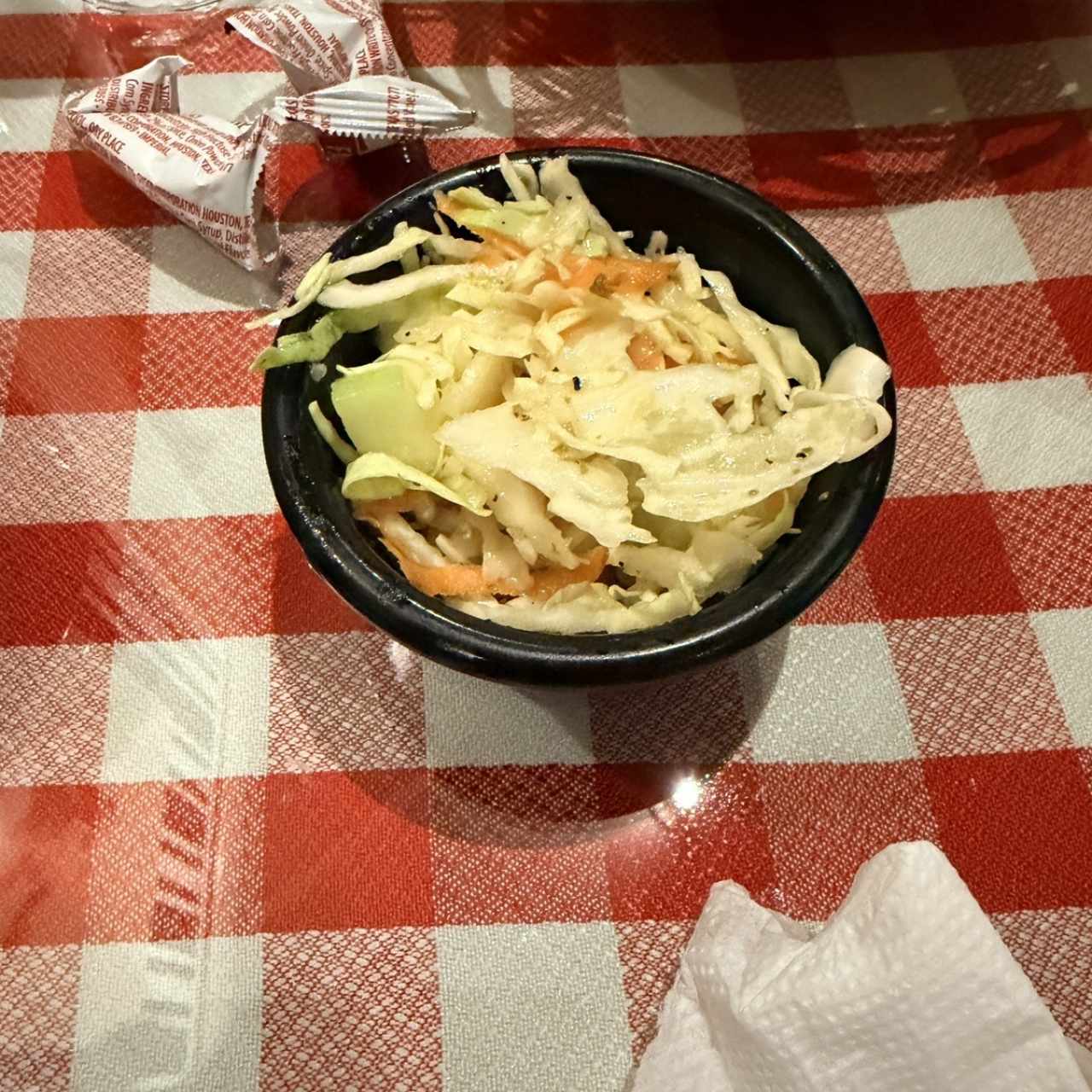 Ensalada se repollo, zanahoria y pepino