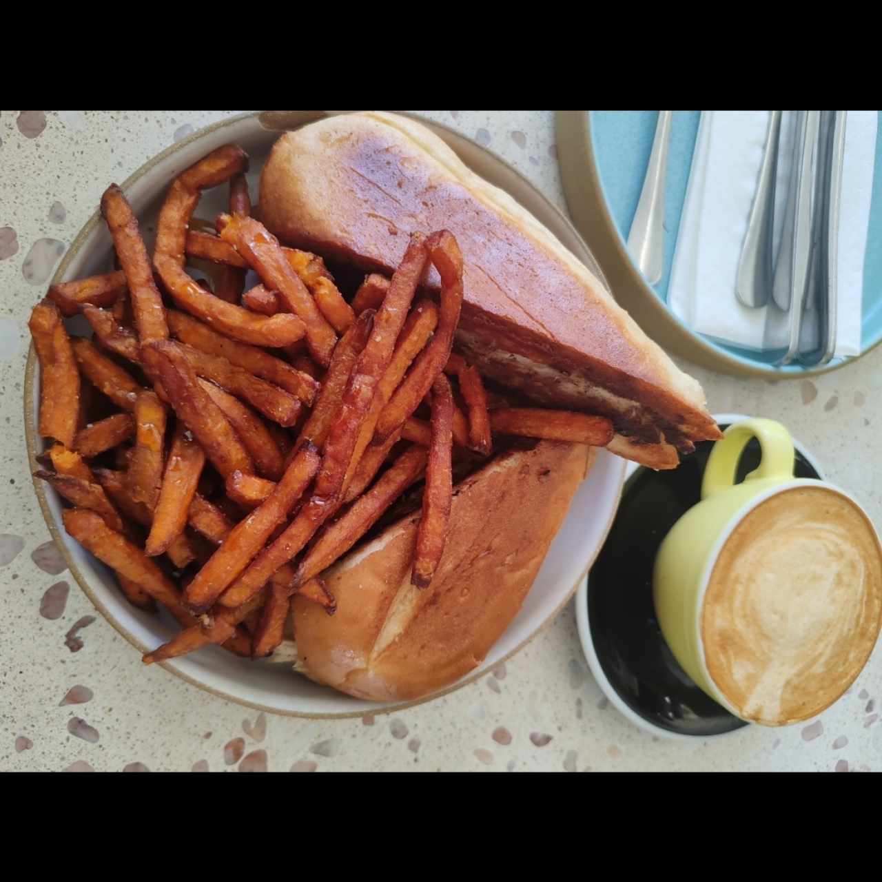 ALMUERZO - Cuban Sandwich