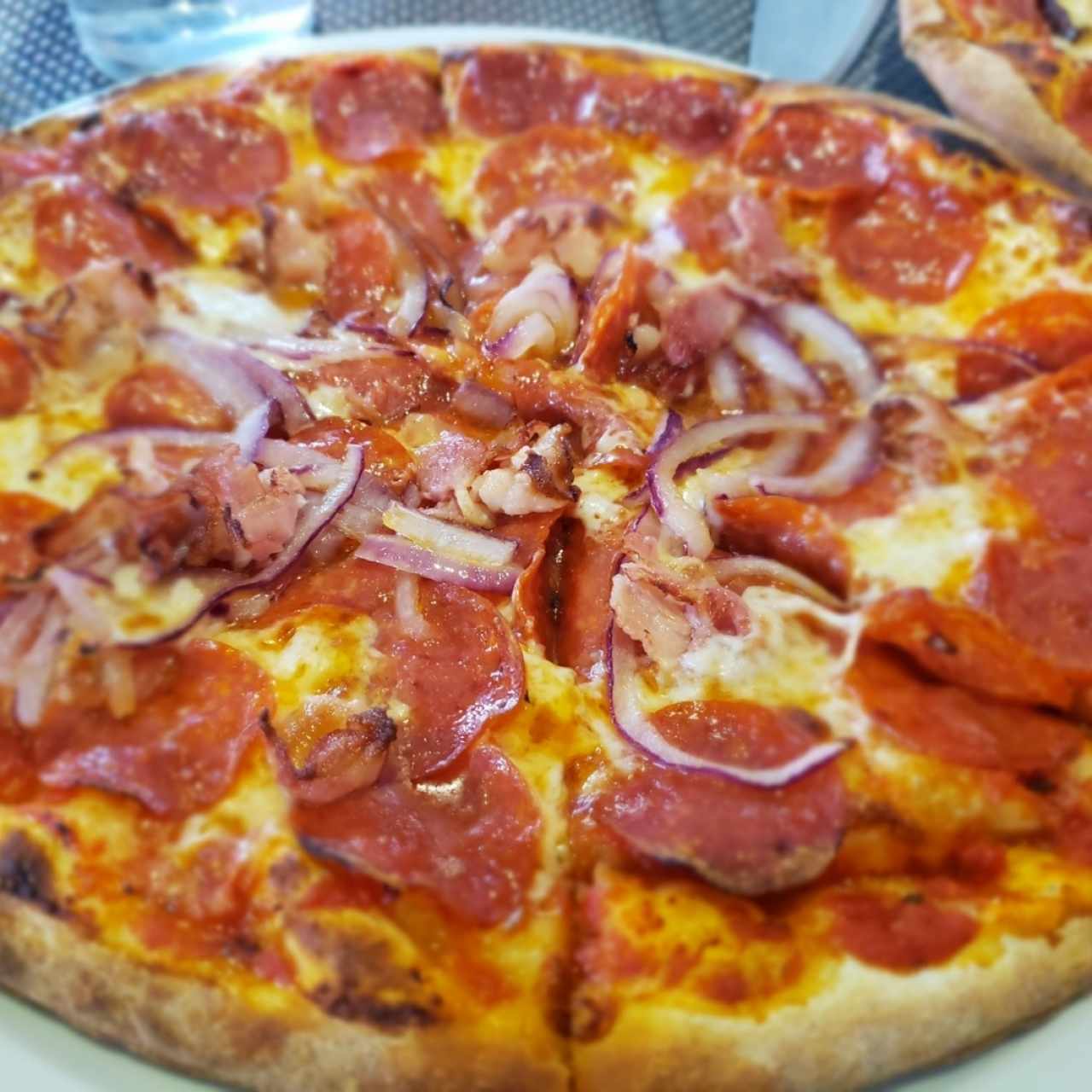 Pizza Mediterránea 