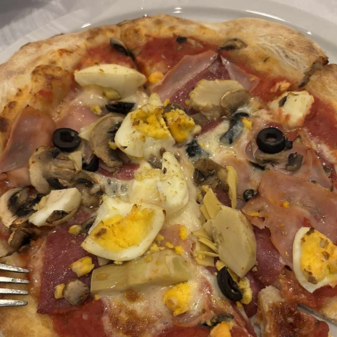 Pizza Capeichosa. Muy buena 