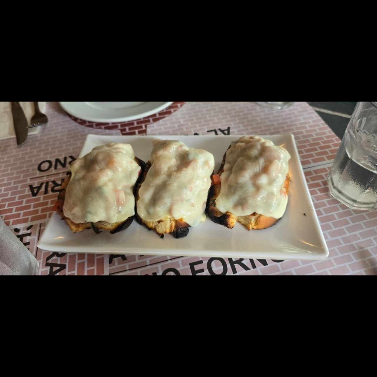 Bruschetta Romana con Mozzarella