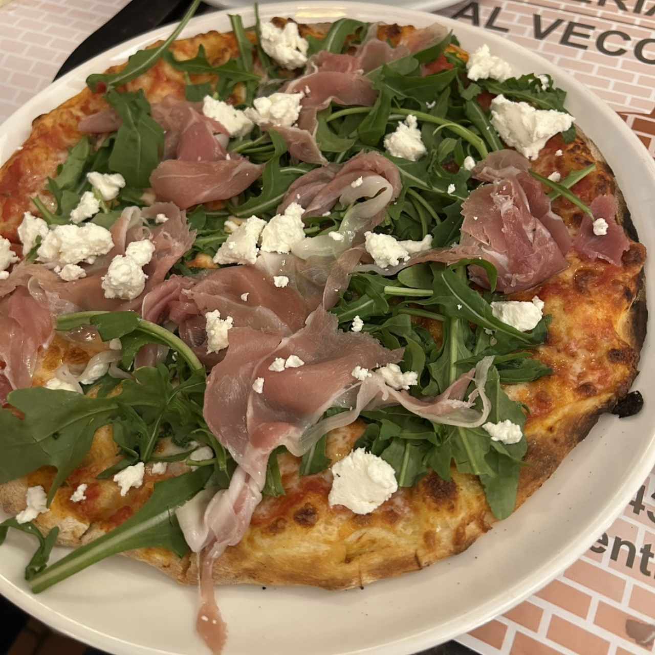 Pizza prosciutto crudo, tamaño individual
