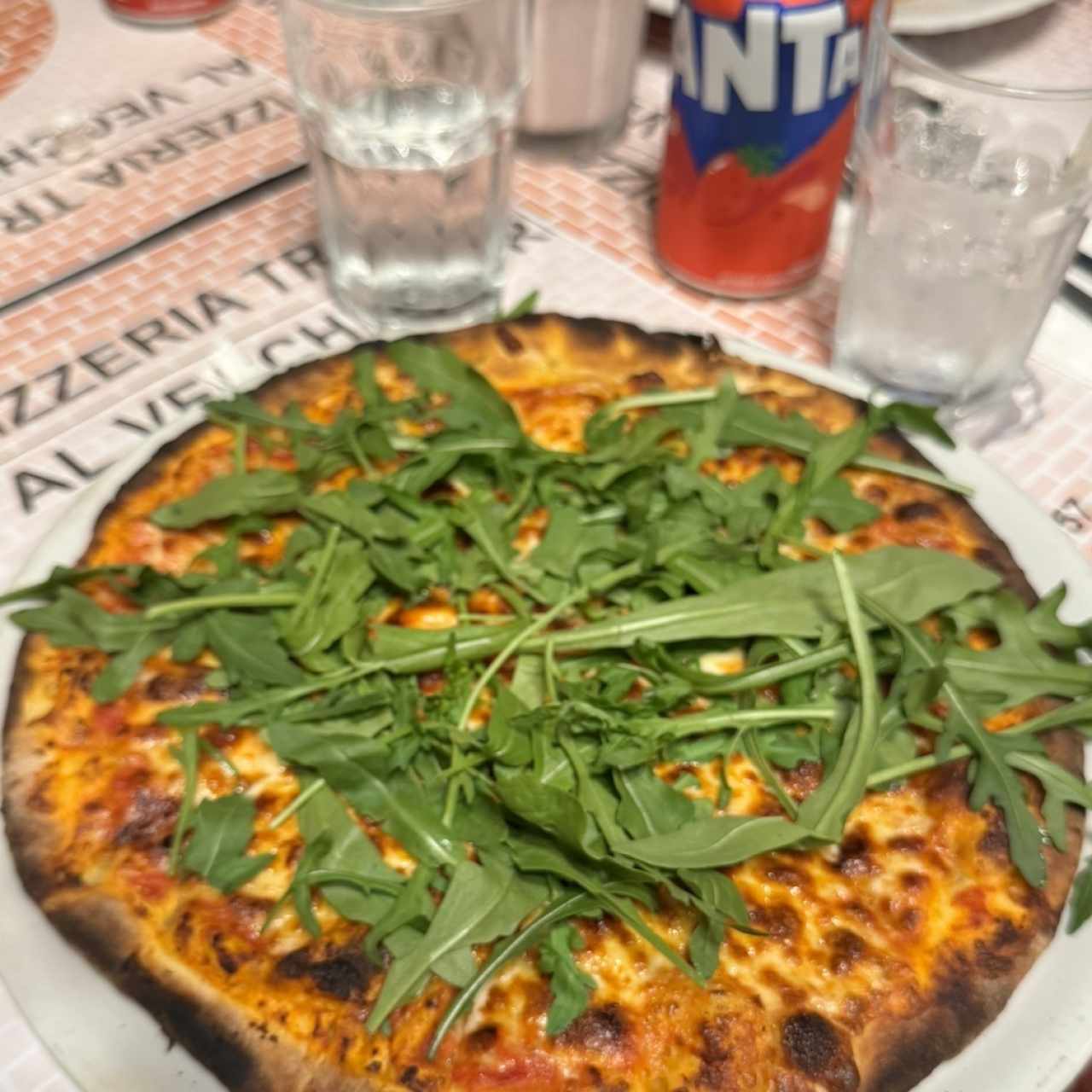 Pizza con rugula, tamaño individual
