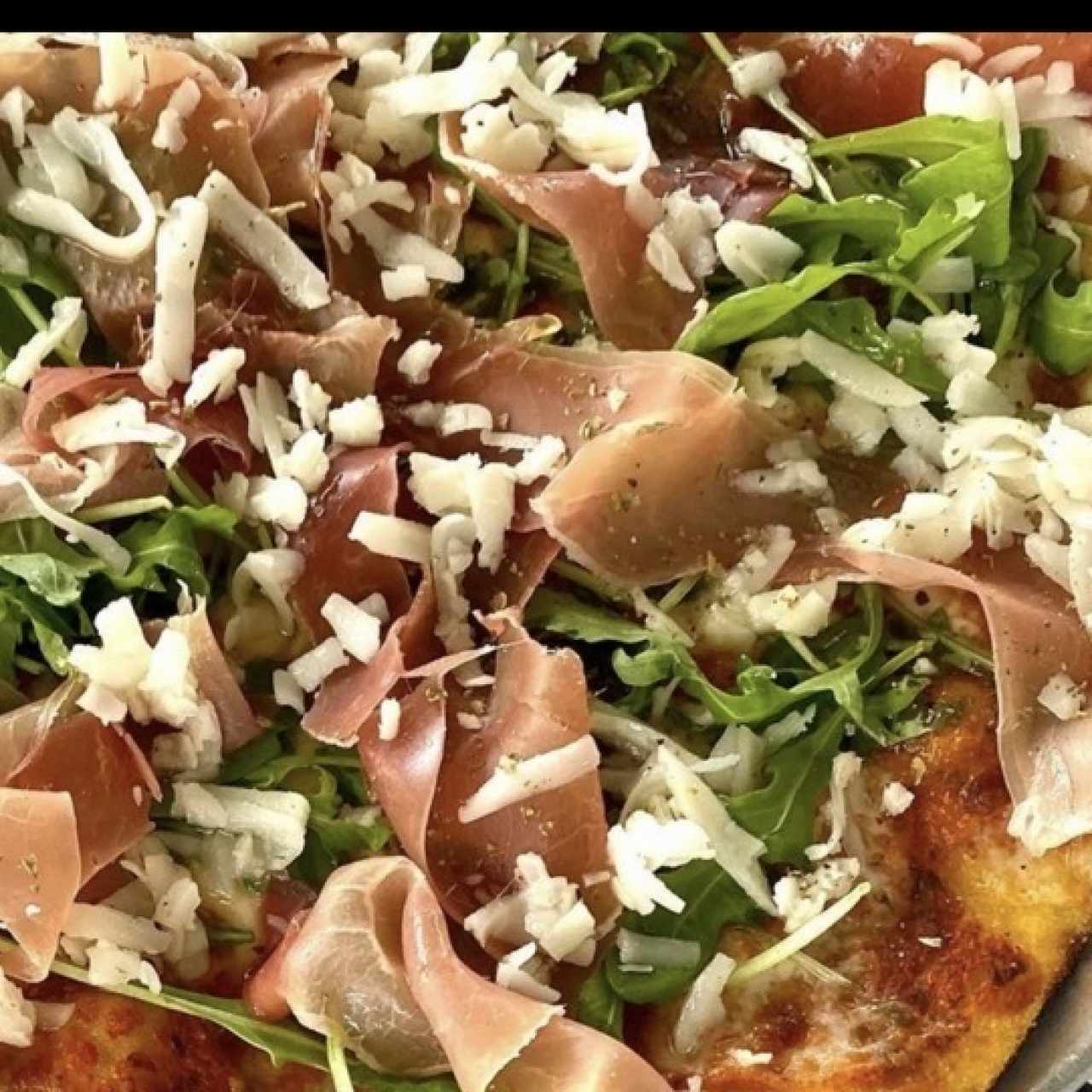 Pizza romana, tamaño familiar