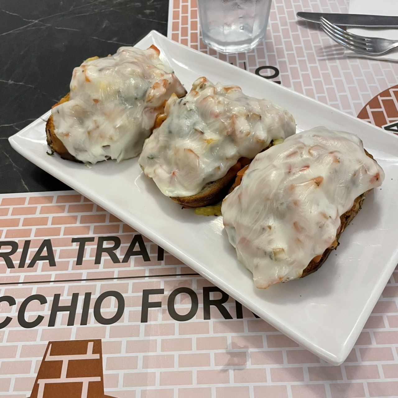Bruschetta Romana con Mozzarella