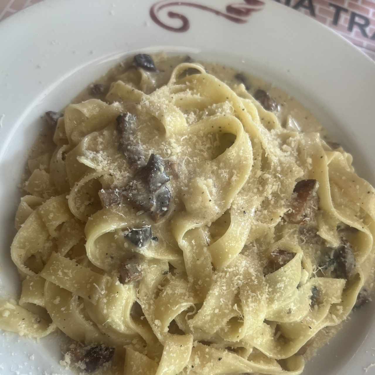 Pasta carbonara a la italiana