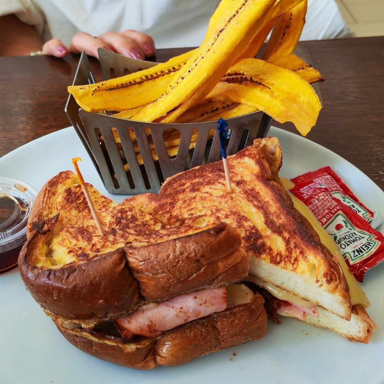 Desayunos - Sandwich Montecristo