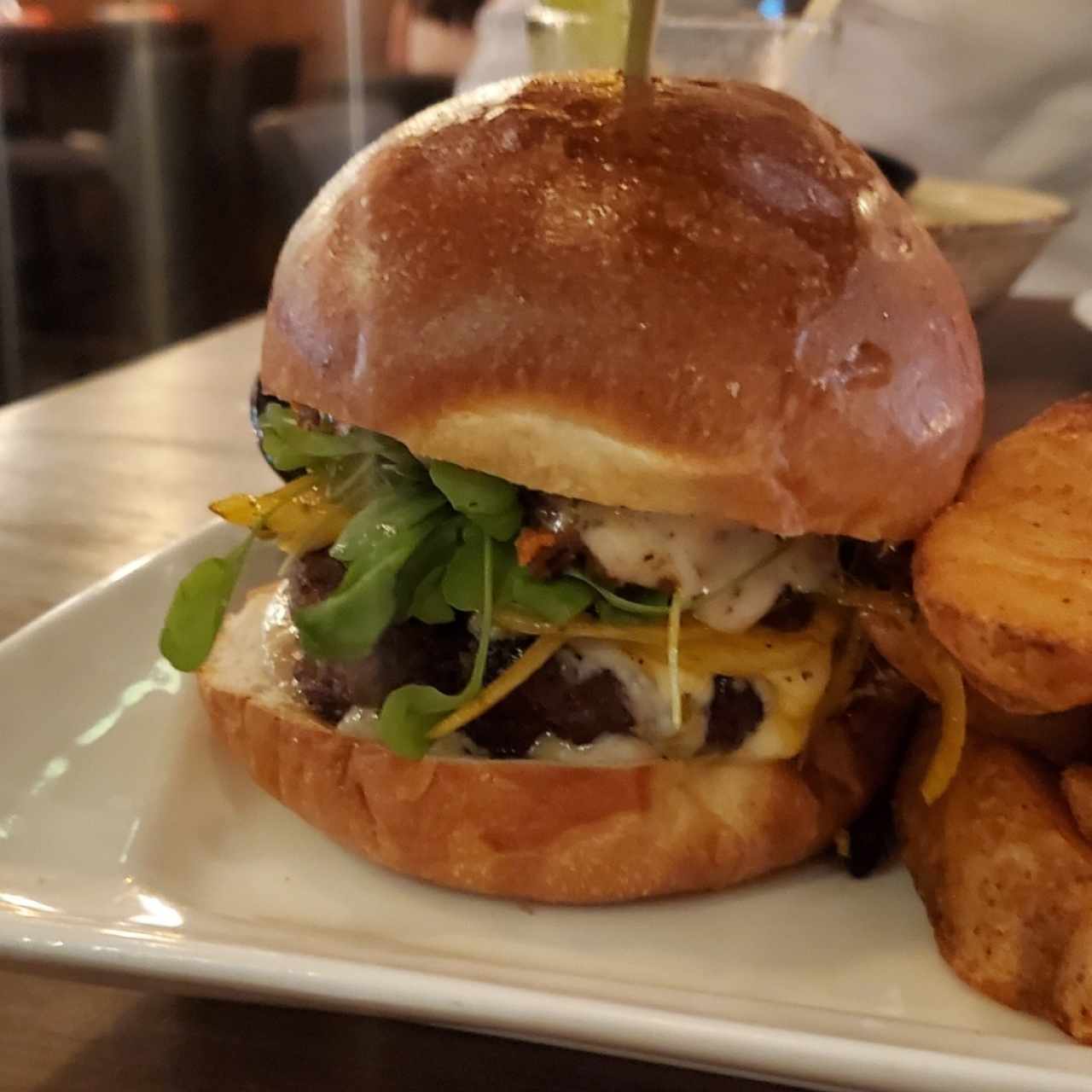 Del Campo - Tántalo Goodie Burger