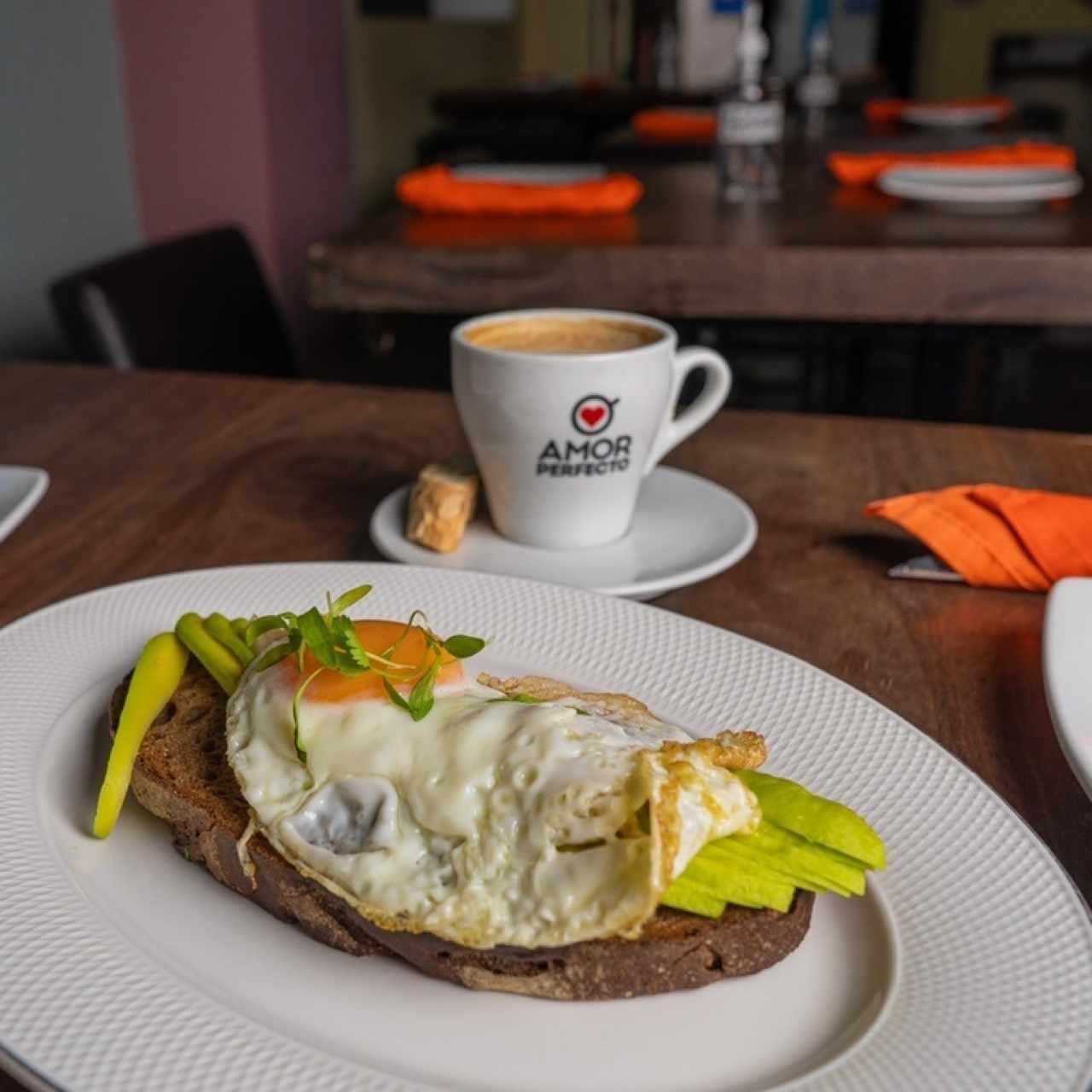 Breakfast - Avocado Centeno Toast
