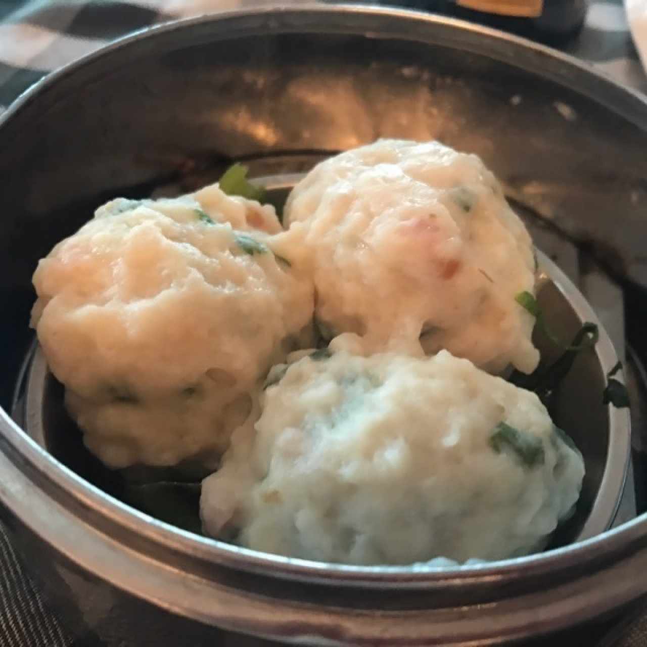 Bolitas de pescado con camarón seco