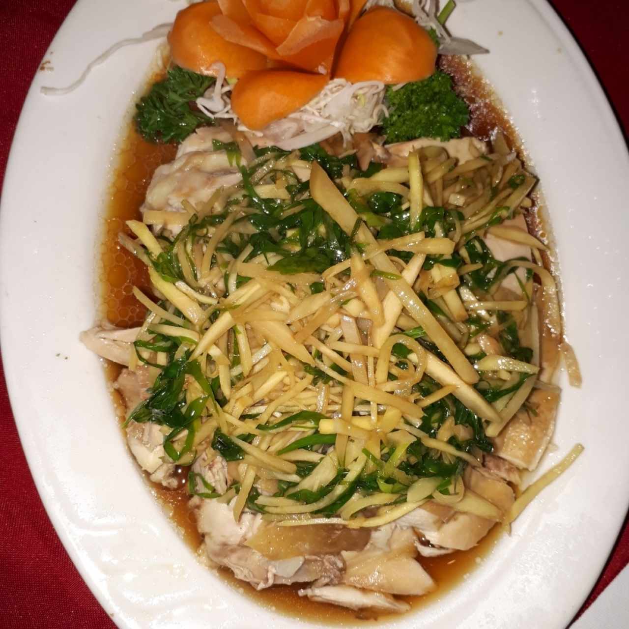 pollo con jengibre y cebollina