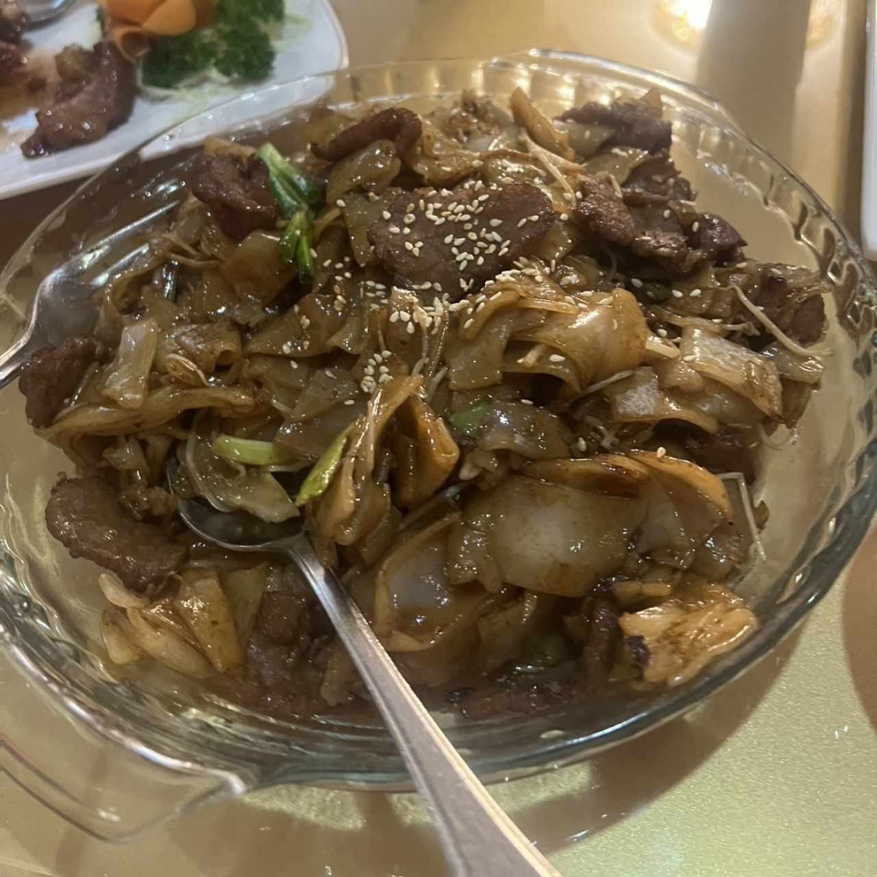 Chow Fun Carne (Pasta Fresca)