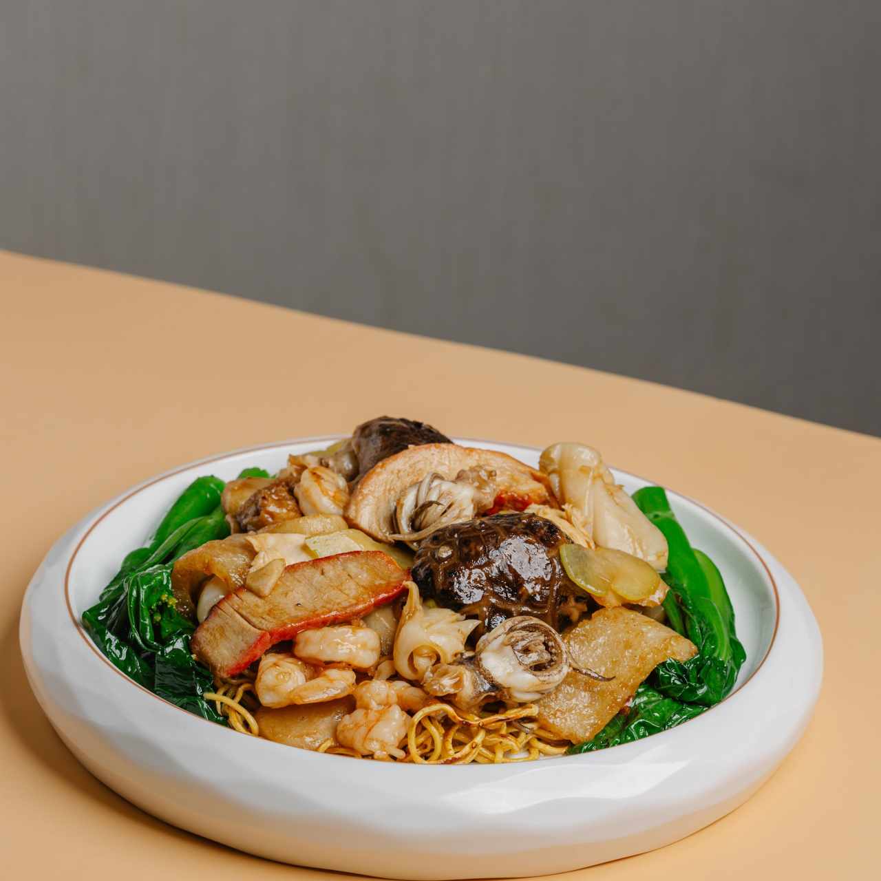 Chow Mein Combinación a la Cantón