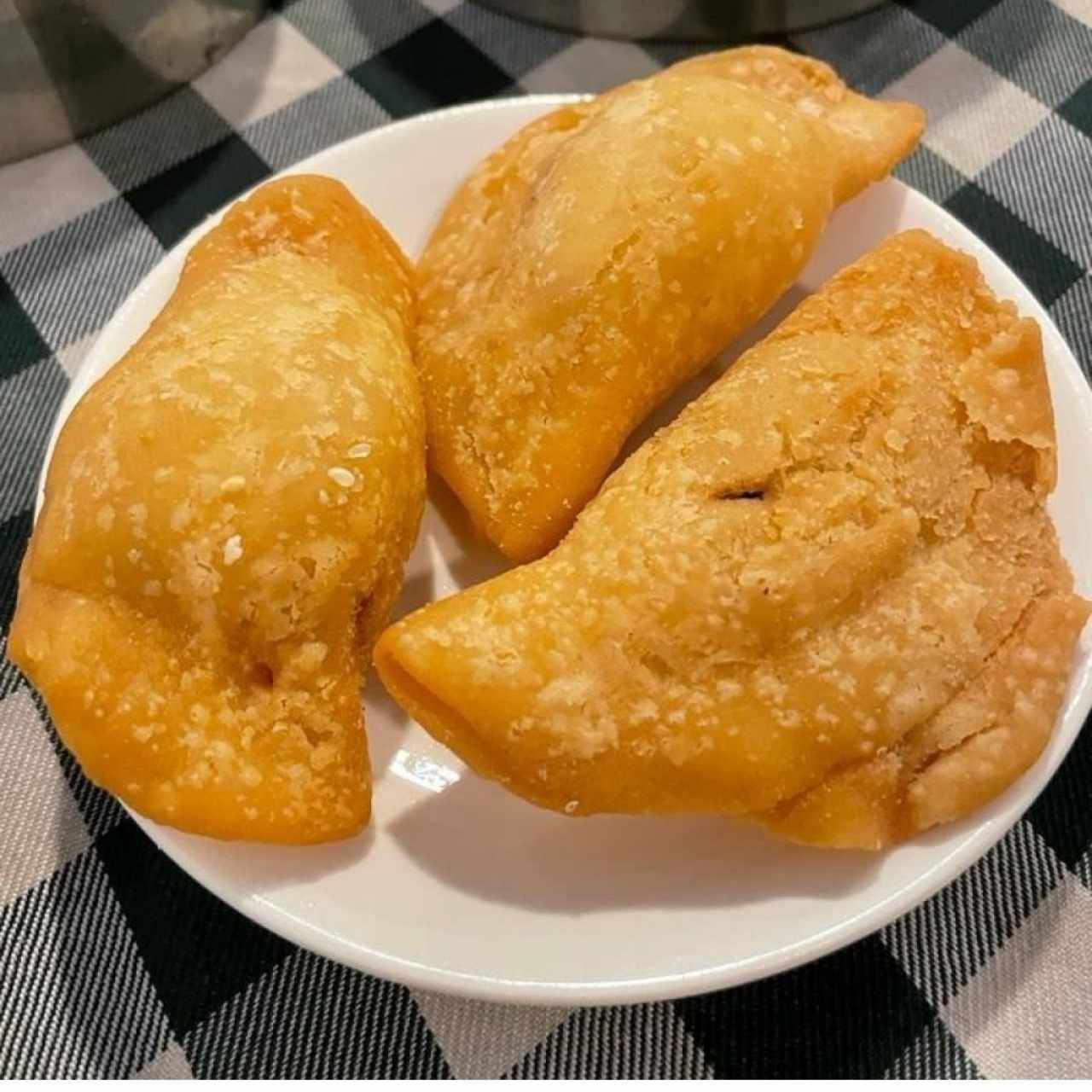 Dim Sum - Empanada China