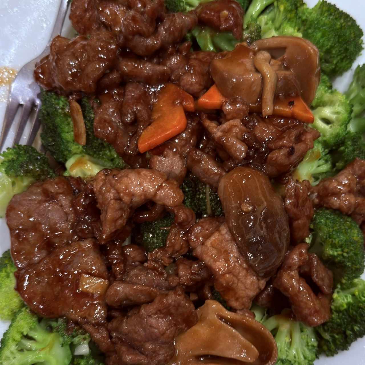 Carnes - Carne con brócoli