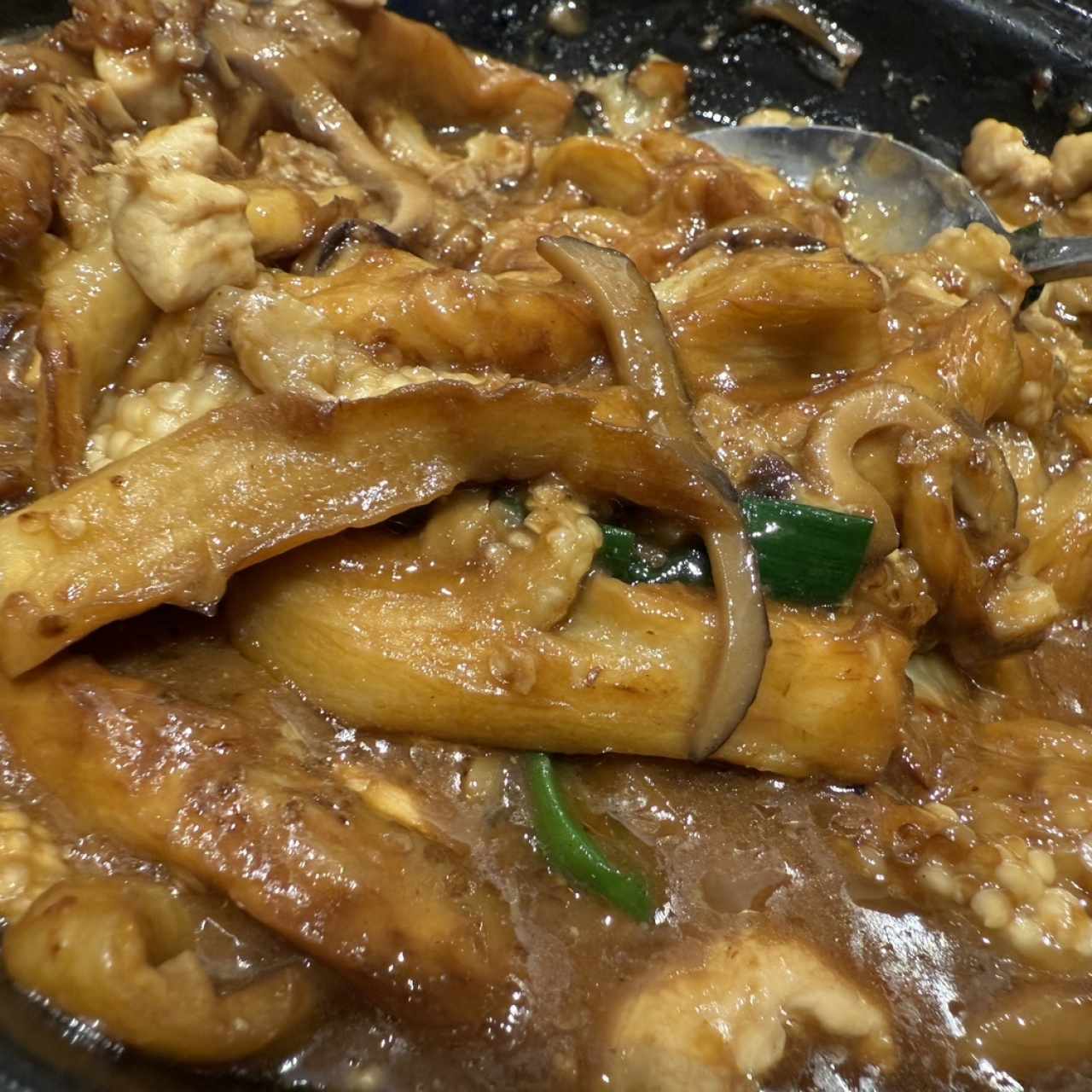 Cacerola de berenjena con bacalao