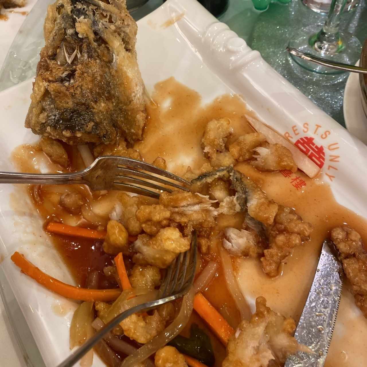 Pescado hoja de uva 
