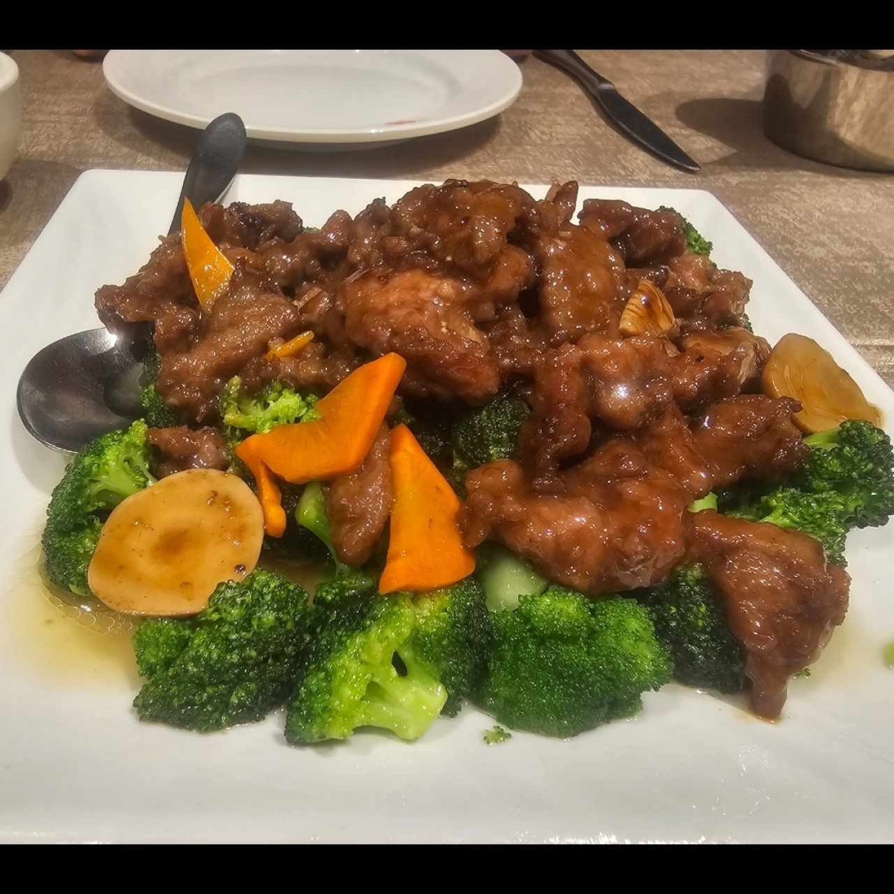 Carnes - Carne con brócoli