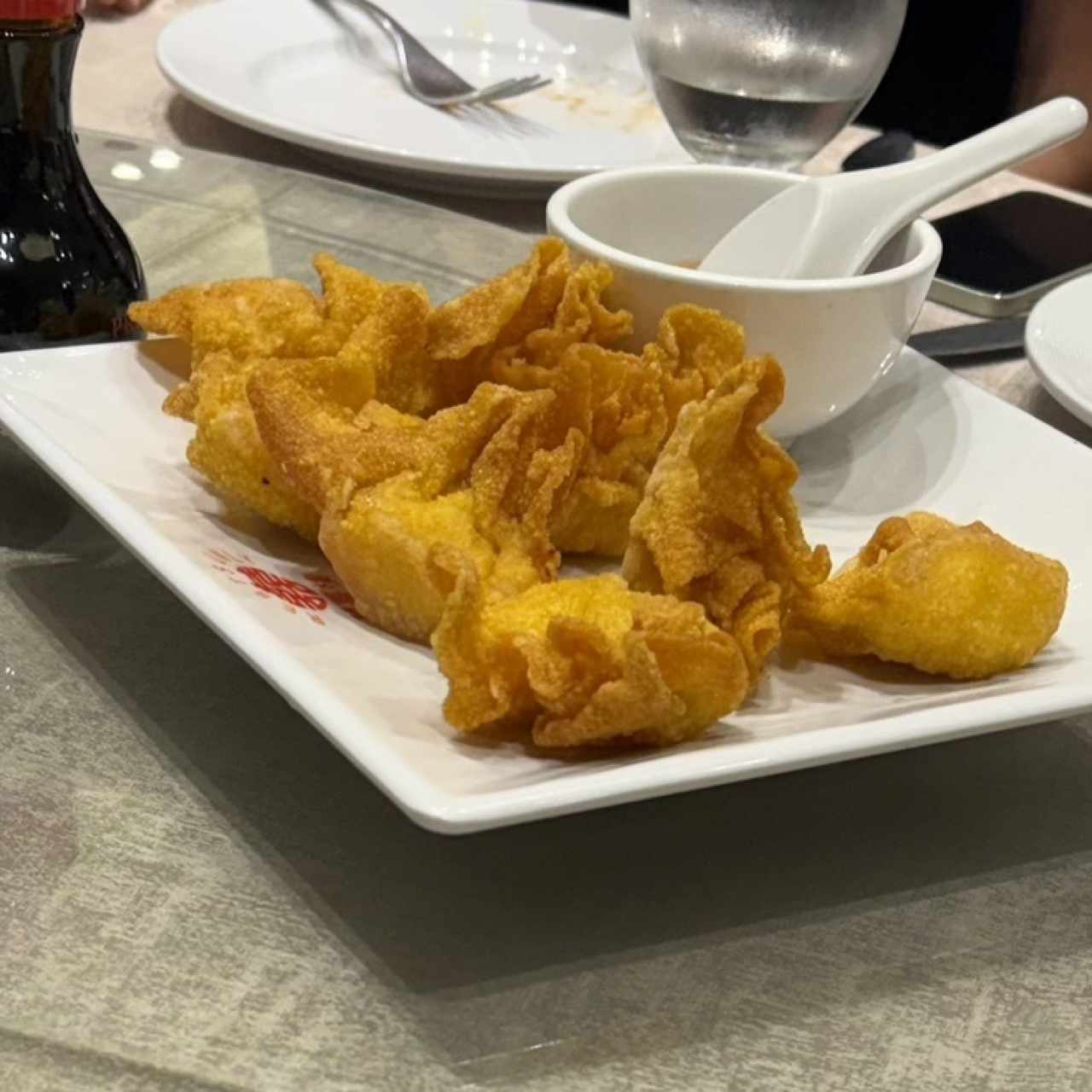 Wanton frito con camarón