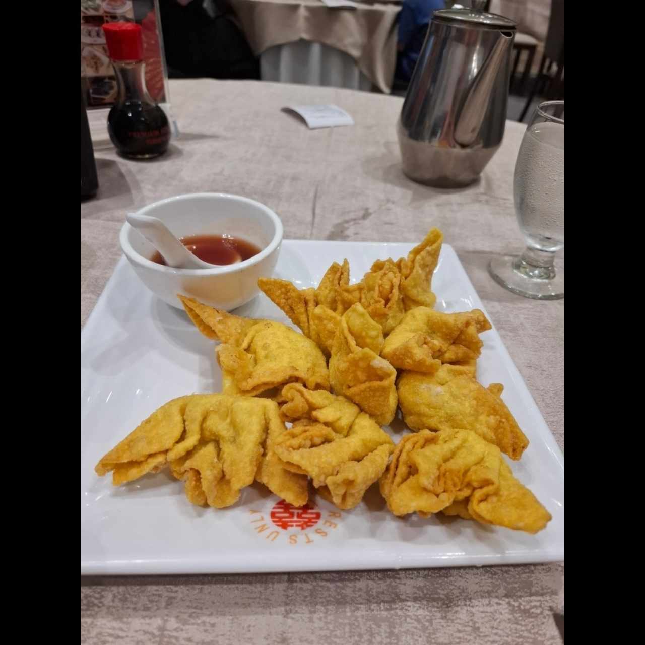 Wanton frito con camarón