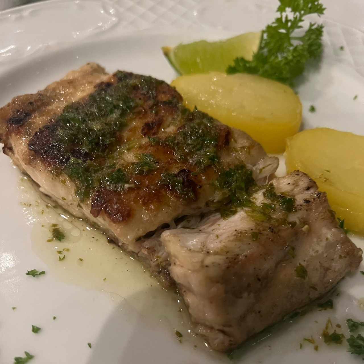 Corvina a la vasca o Corvina al Limón