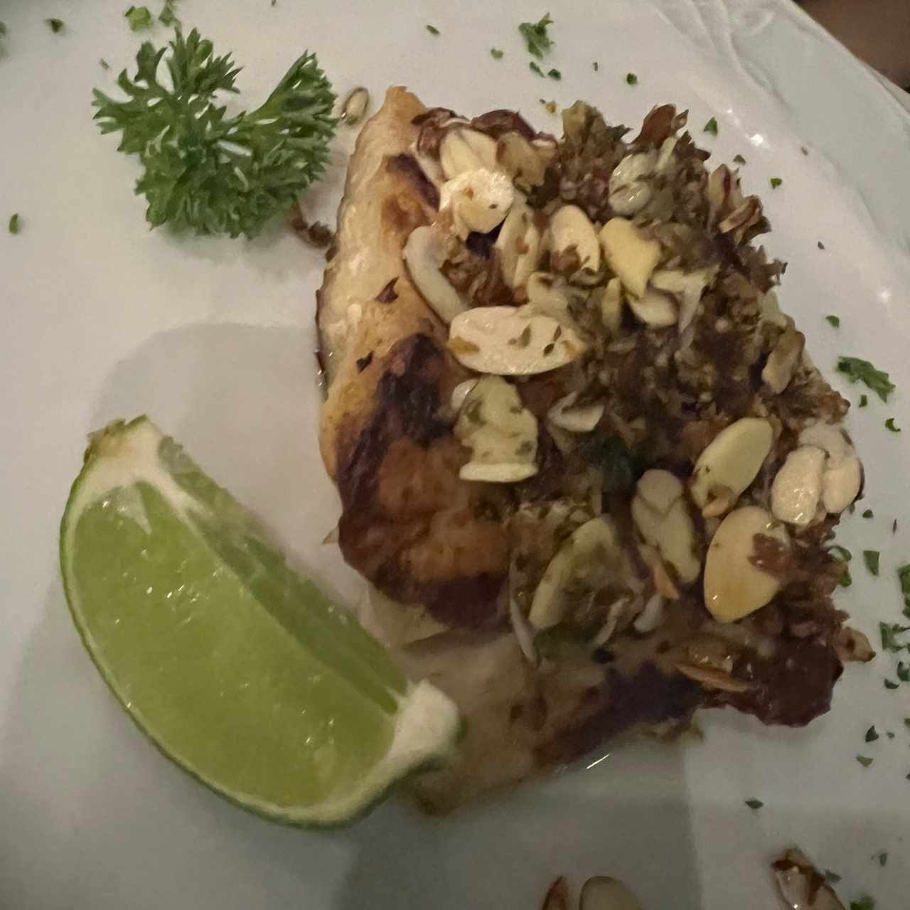 Corvina con Almendra y Ajo o Corvina con Pepita de Marañon