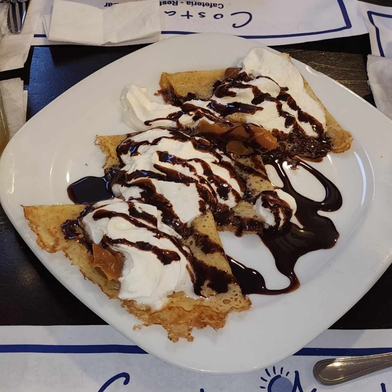 Filloas o crepes con dulce de Leche