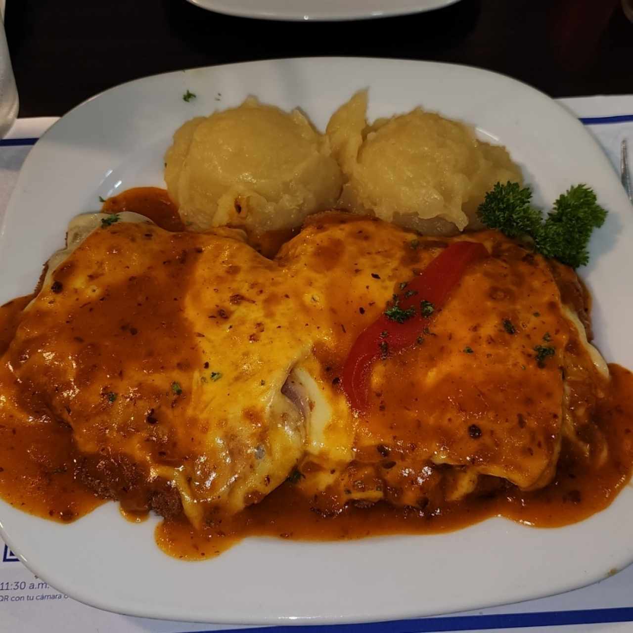 Pechuga Parmesana