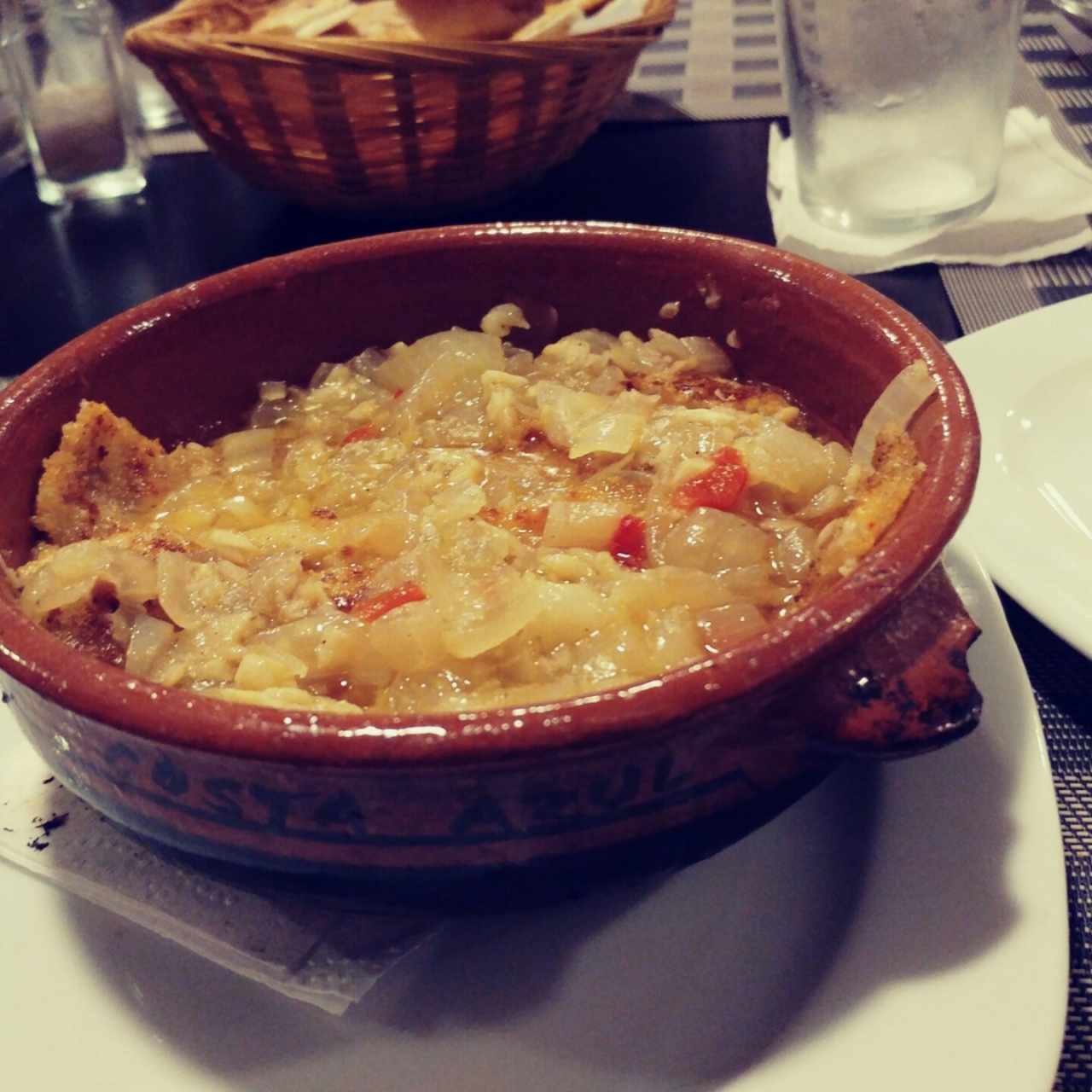 filete pescado en cacerola