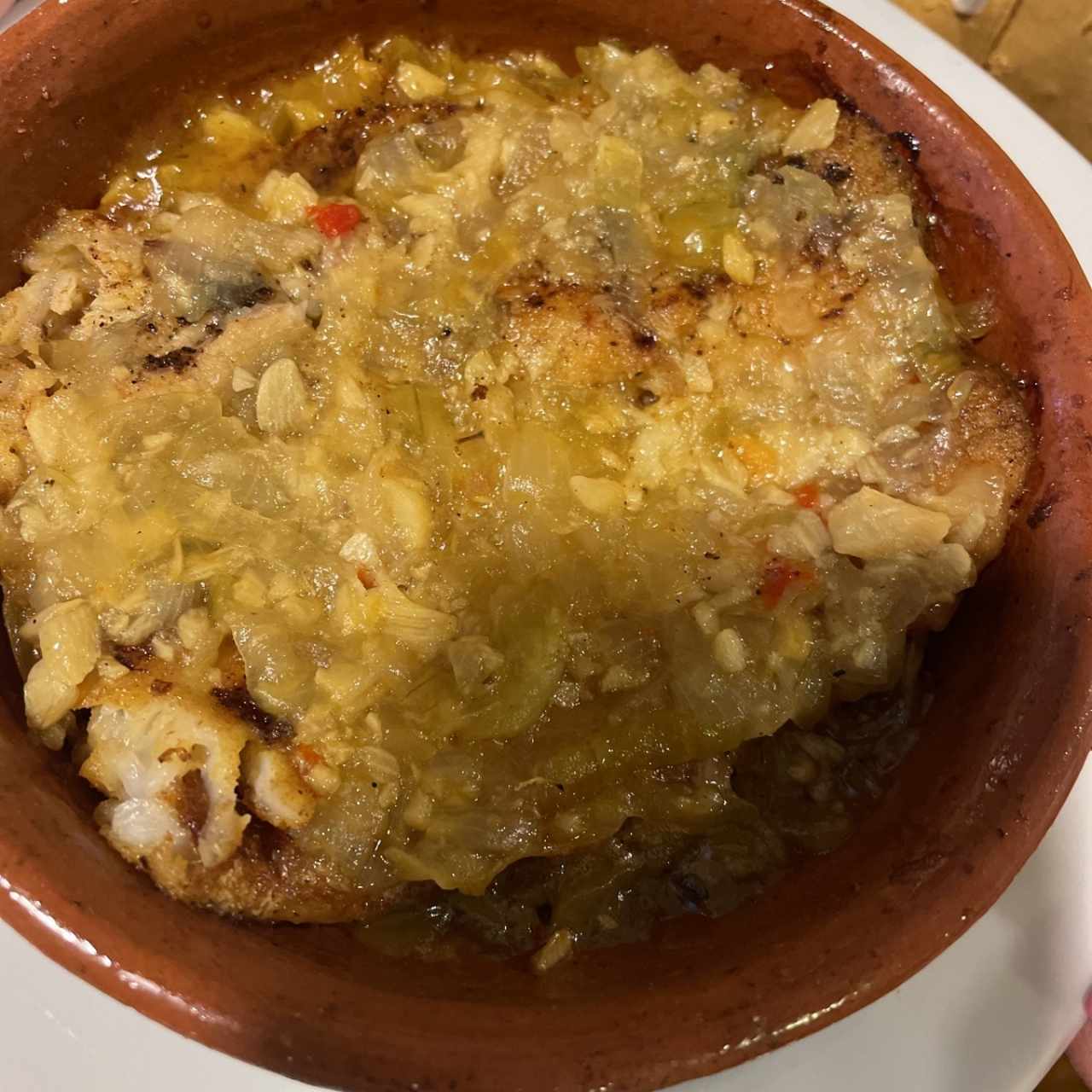 Pescados - Corvina al Ajillo
