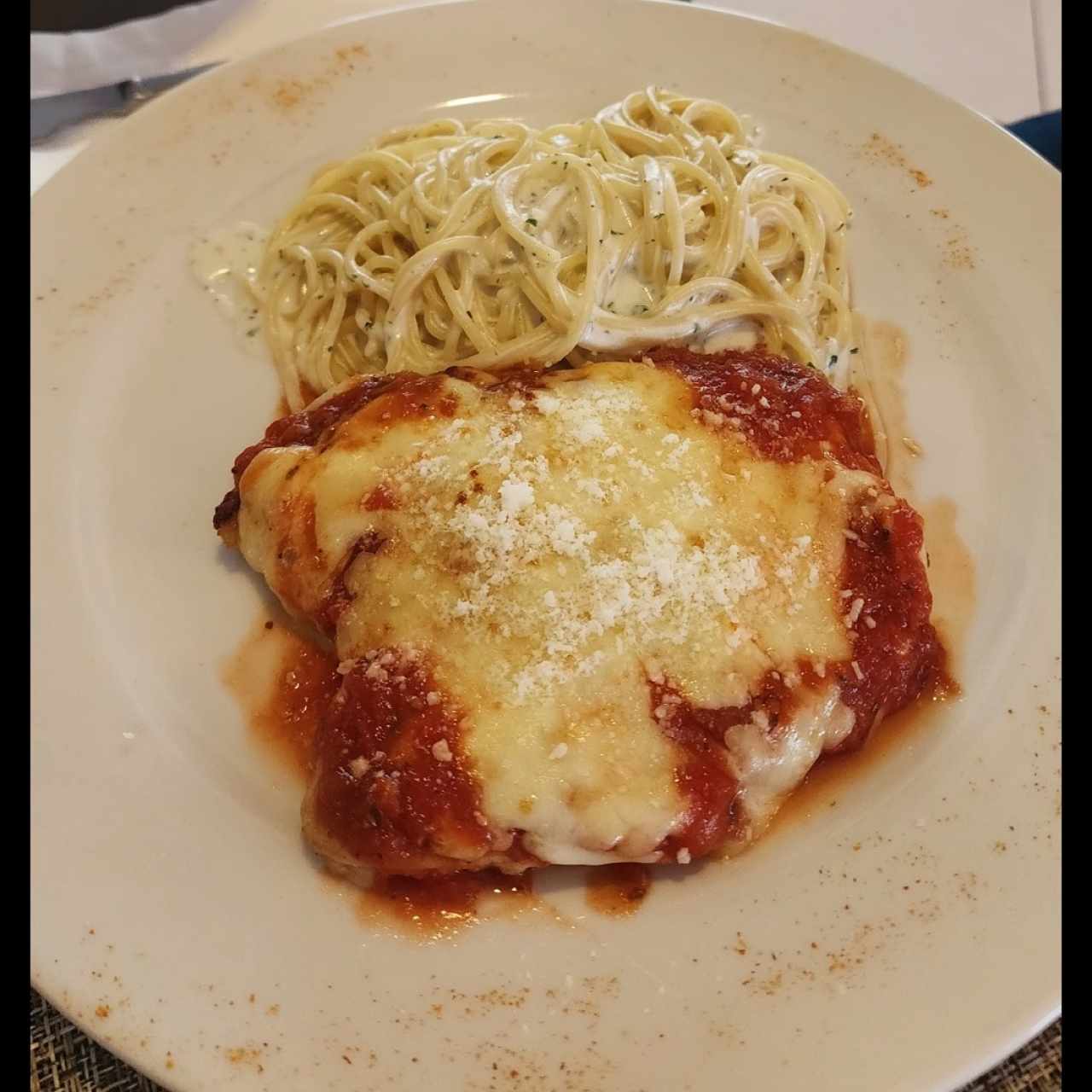 Pechuga de Pollo a la Parmigiana