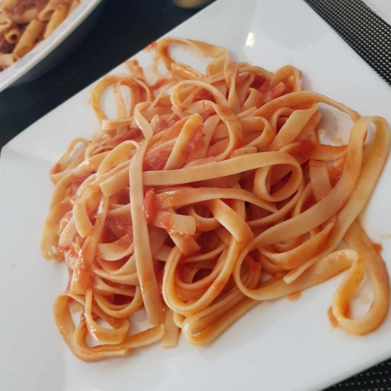 fetuccine pomodoro