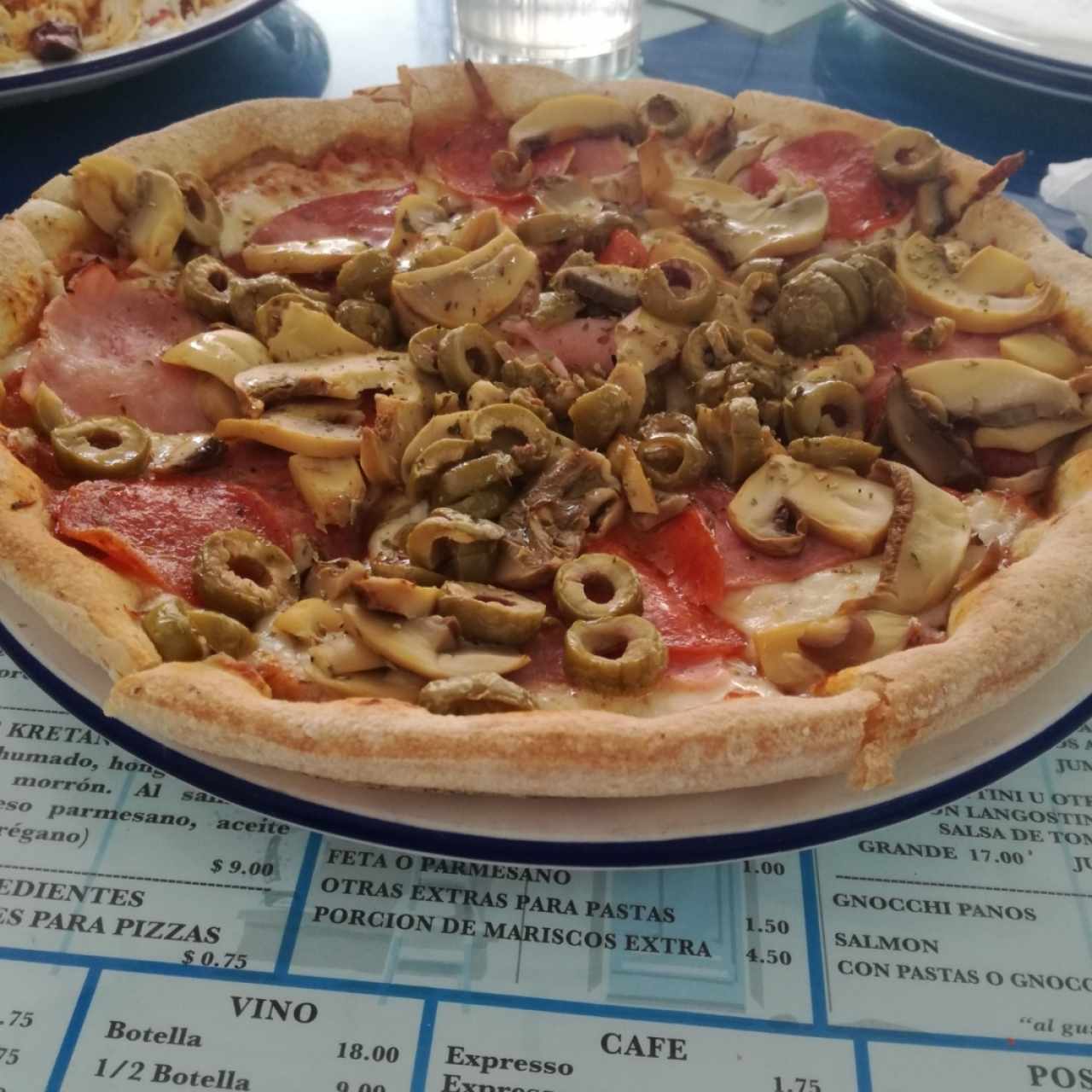Pizza combinación personal